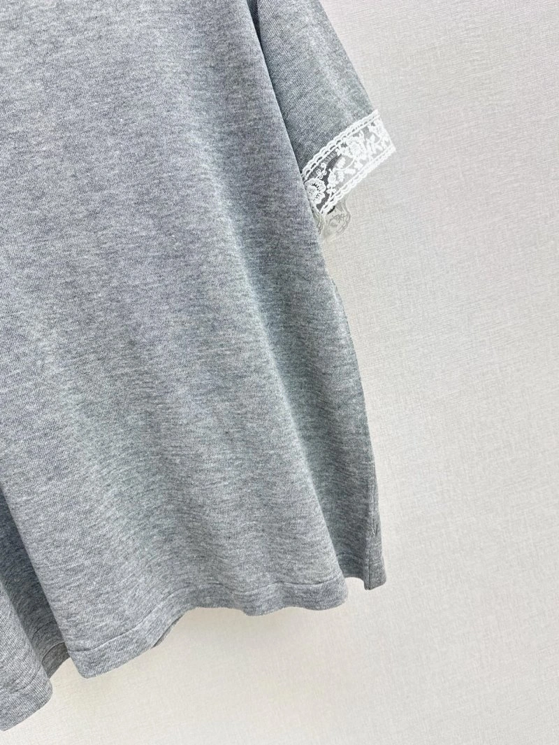 Youthful Unclassified Brand T-Shirts 147084