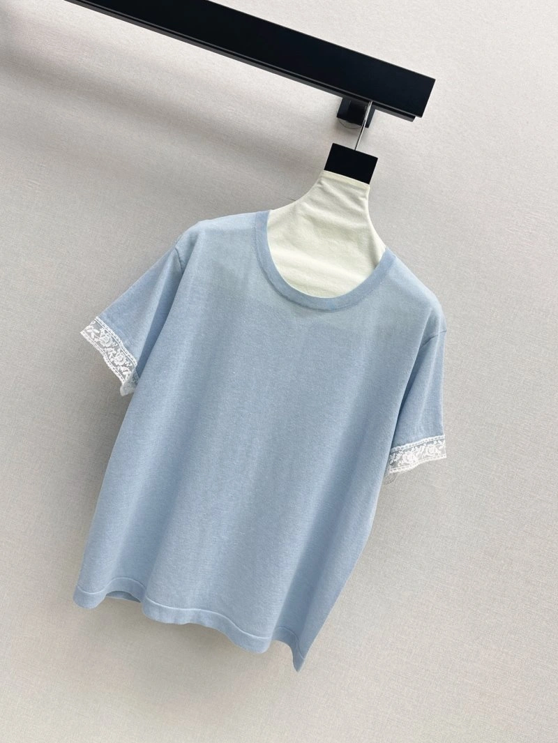 Unique Unclassified Brand T-Shirts 147083