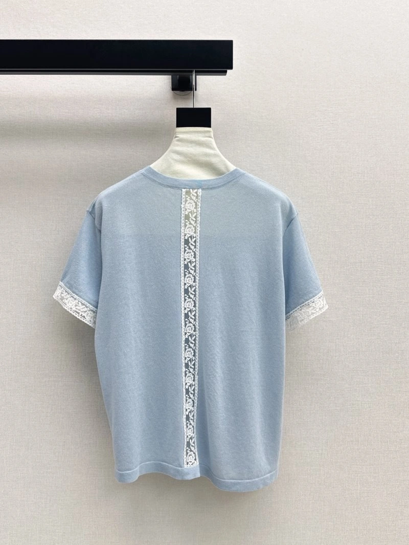 Unique Unclassified Brand T-Shirts 147083