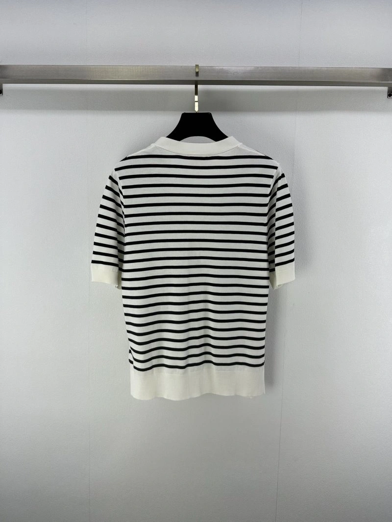 TravelReady Unclassified Brand T-Shirts 147158