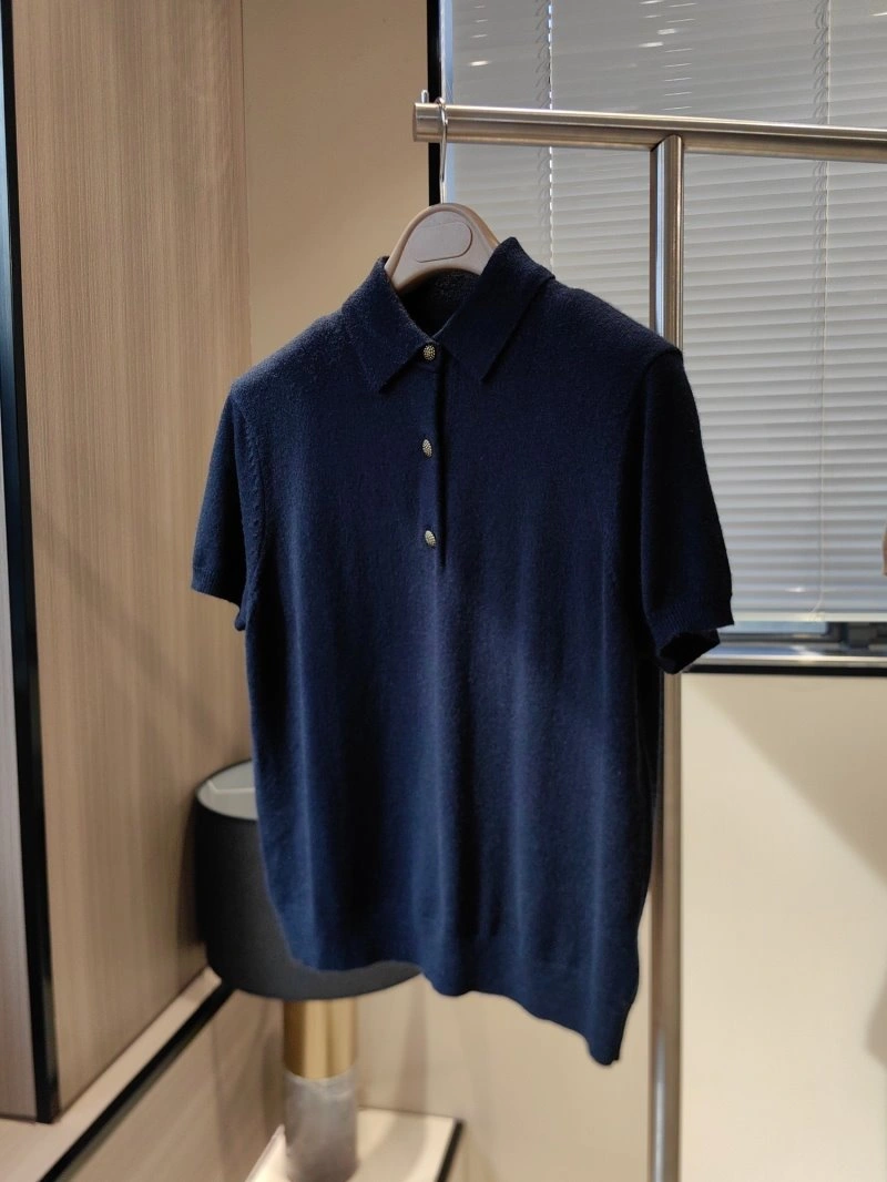 Durable Unclassified Brand T-Shirts 147069