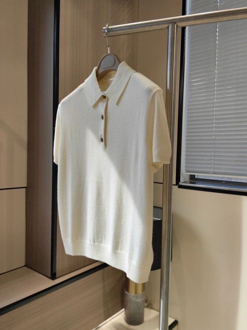 Durable Unclassified Brand T-Shirts 147069