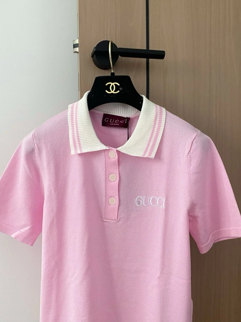 Snug Unclassified Brand T-Shirts 147057