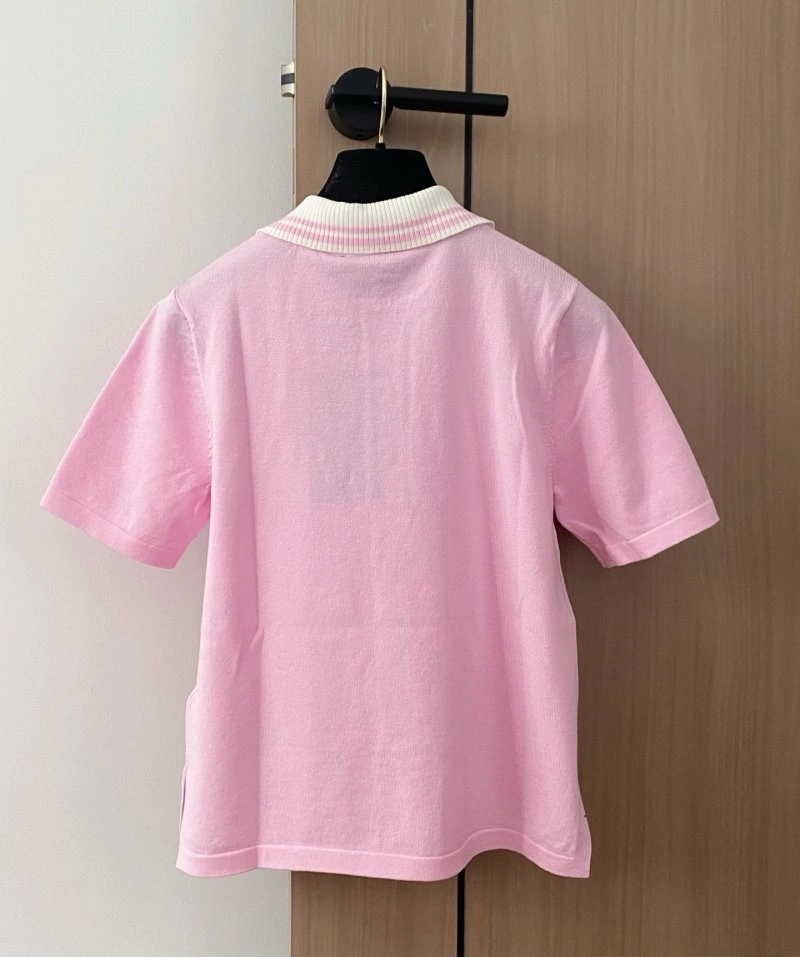 Snug Unclassified Brand T-Shirts 147057