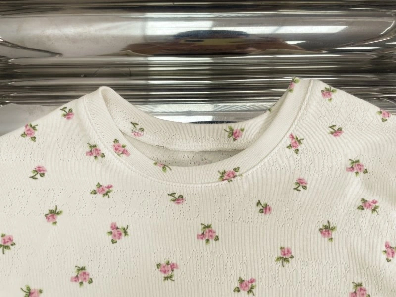 Timeless Unclassified Brand T-Shirts 147051