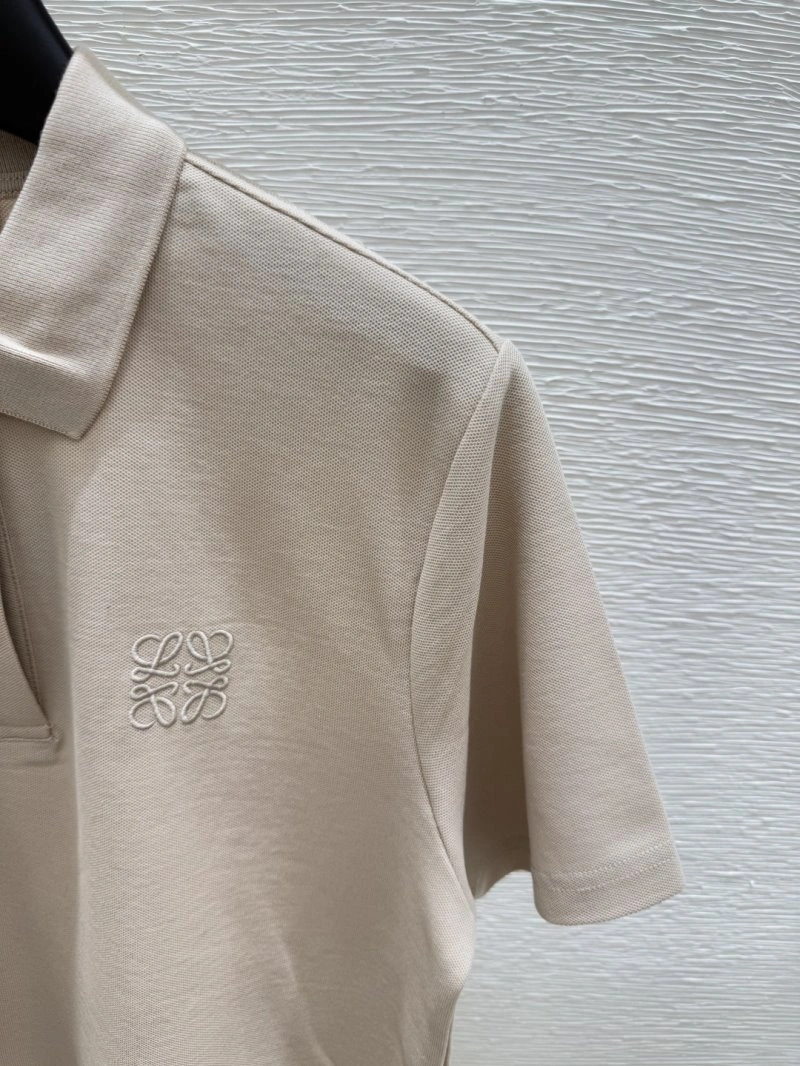 Sleek Unclassified Brand T-Shirts 147042