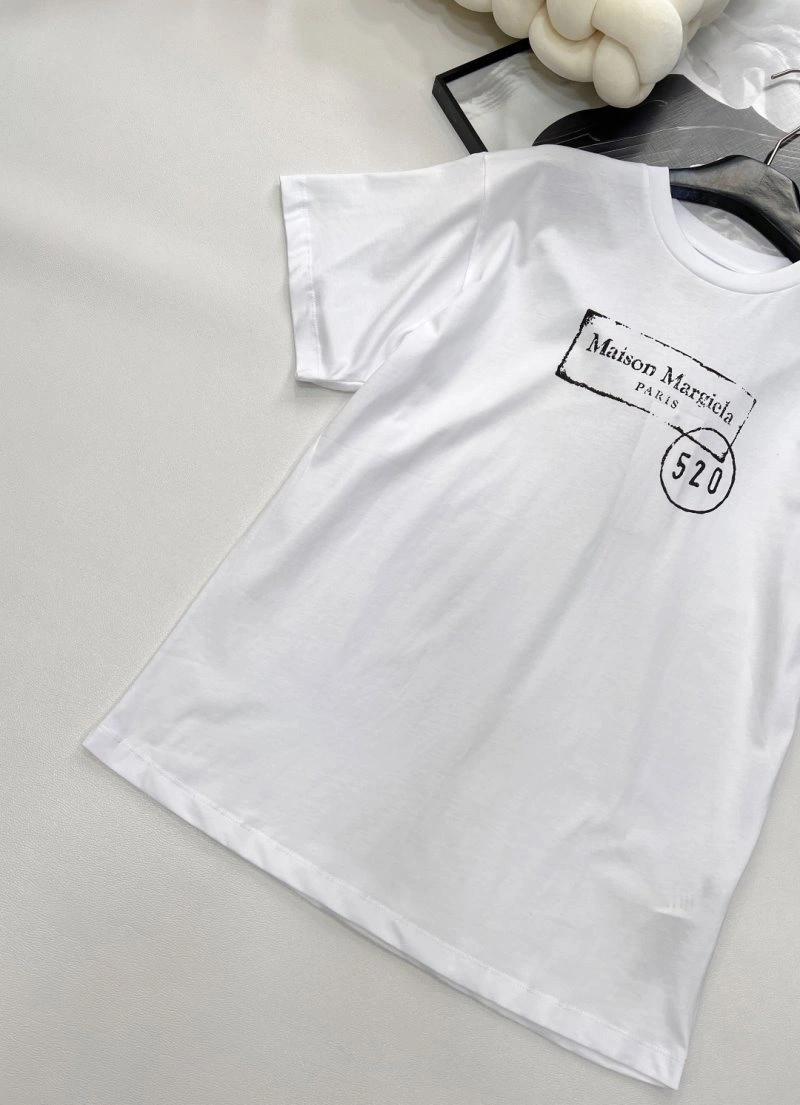 Original Unclassified Brand T-Shirts 147115
