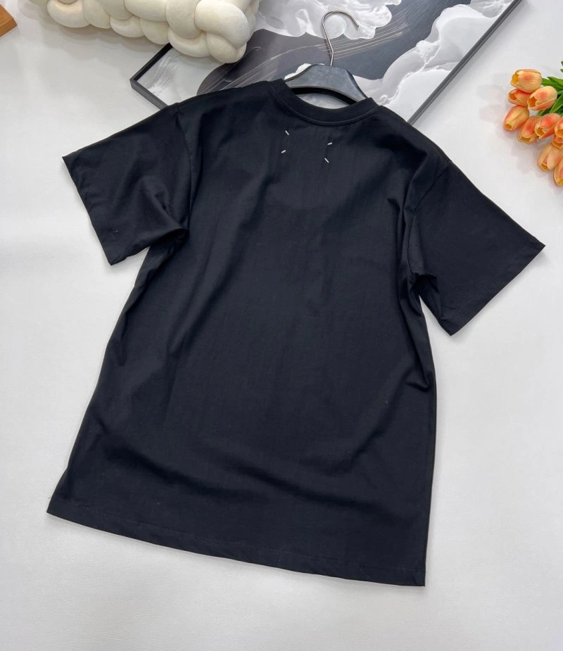Classic Unclassified Brand T-Shirts 147028