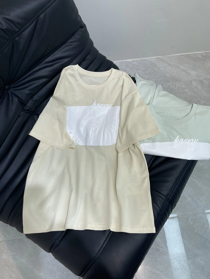UrbanChic Unclassified Brand T-Shirts 147008