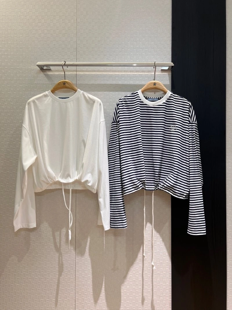 Stylish Unclassified Brand T-Shirts 147009