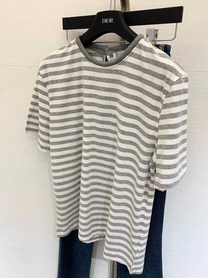 NewStyle Unclassified Brand T-Shirts 147004
