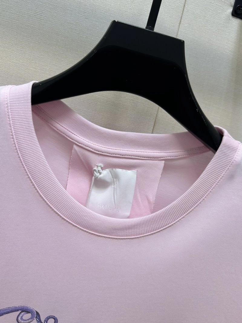 WellDesigned Unclassified Brand T-Shirts 147003