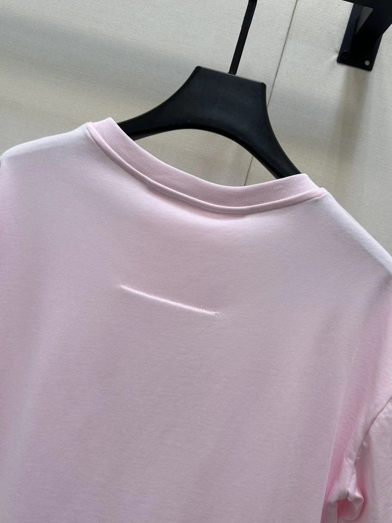WellDesigned Unclassified Brand T-Shirts 147003
