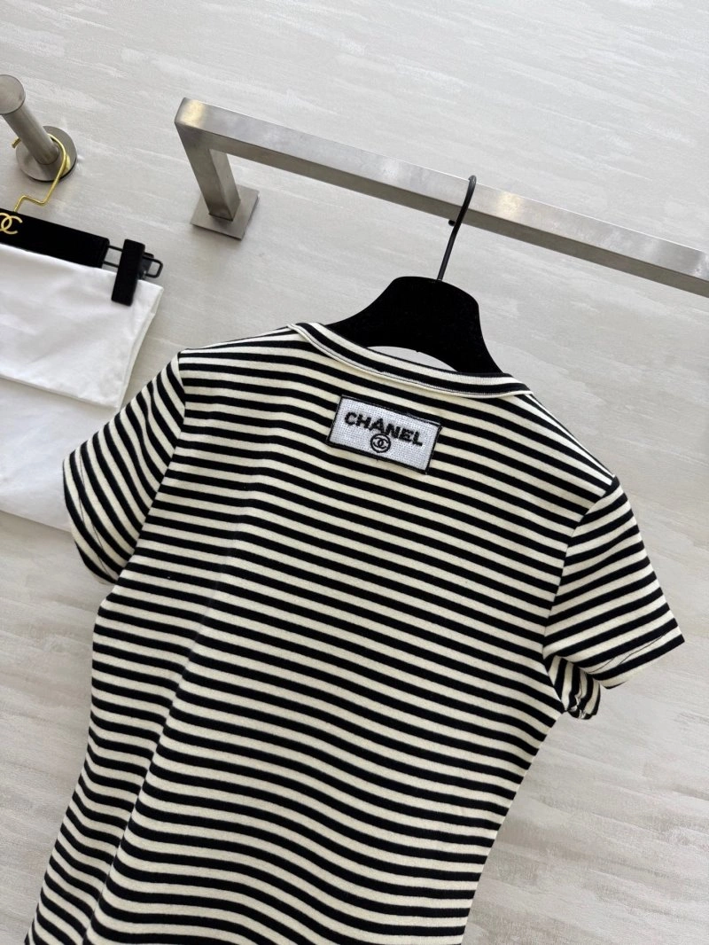 SoftTouch Unclassified Brand T-Shirts 153514