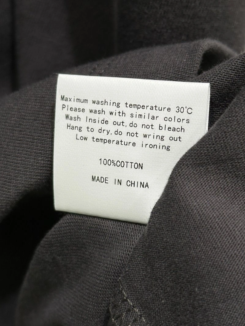 Compact Unclassified Brand T-Shirts 153505