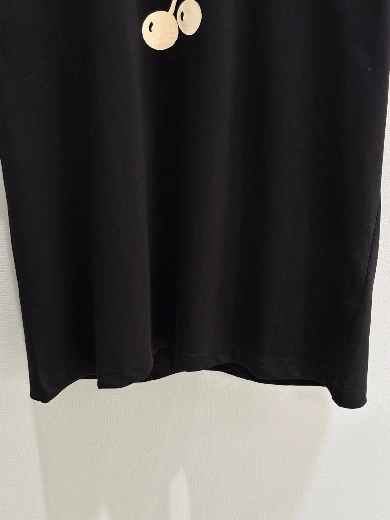 TravelReady Unclassified Brand T-Shirts 153495