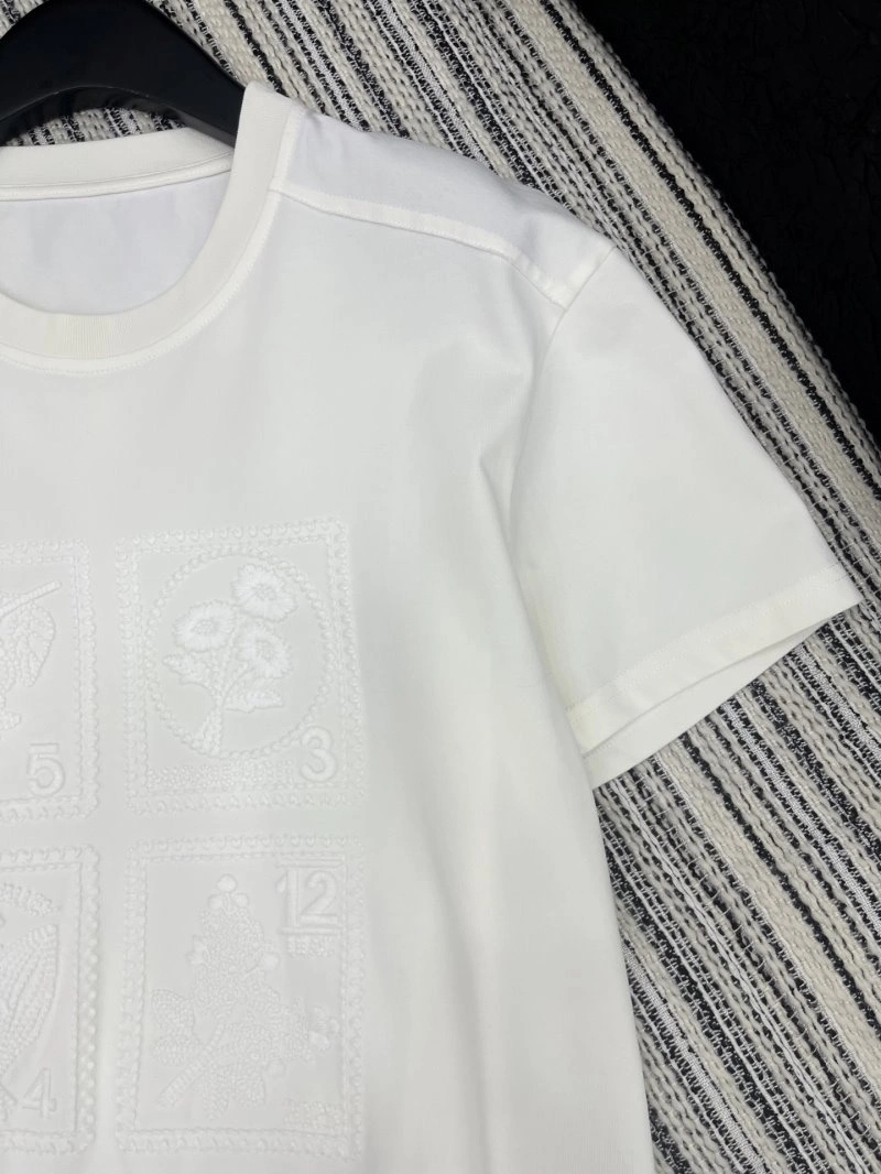 Trendy Unclassified Brand T-Shirts 153487