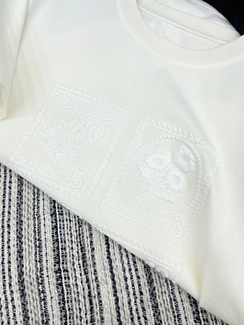 Trendy Unclassified Brand T-Shirts 153487