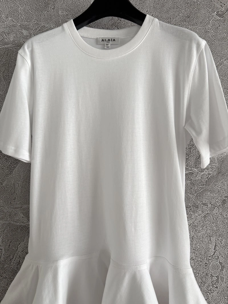 Youthful Unclassified Brand T-Shirts 153489