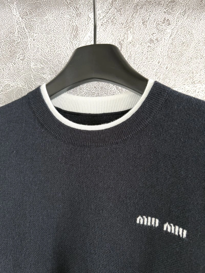 Classic Unclassified Brand T-Shirts 153497