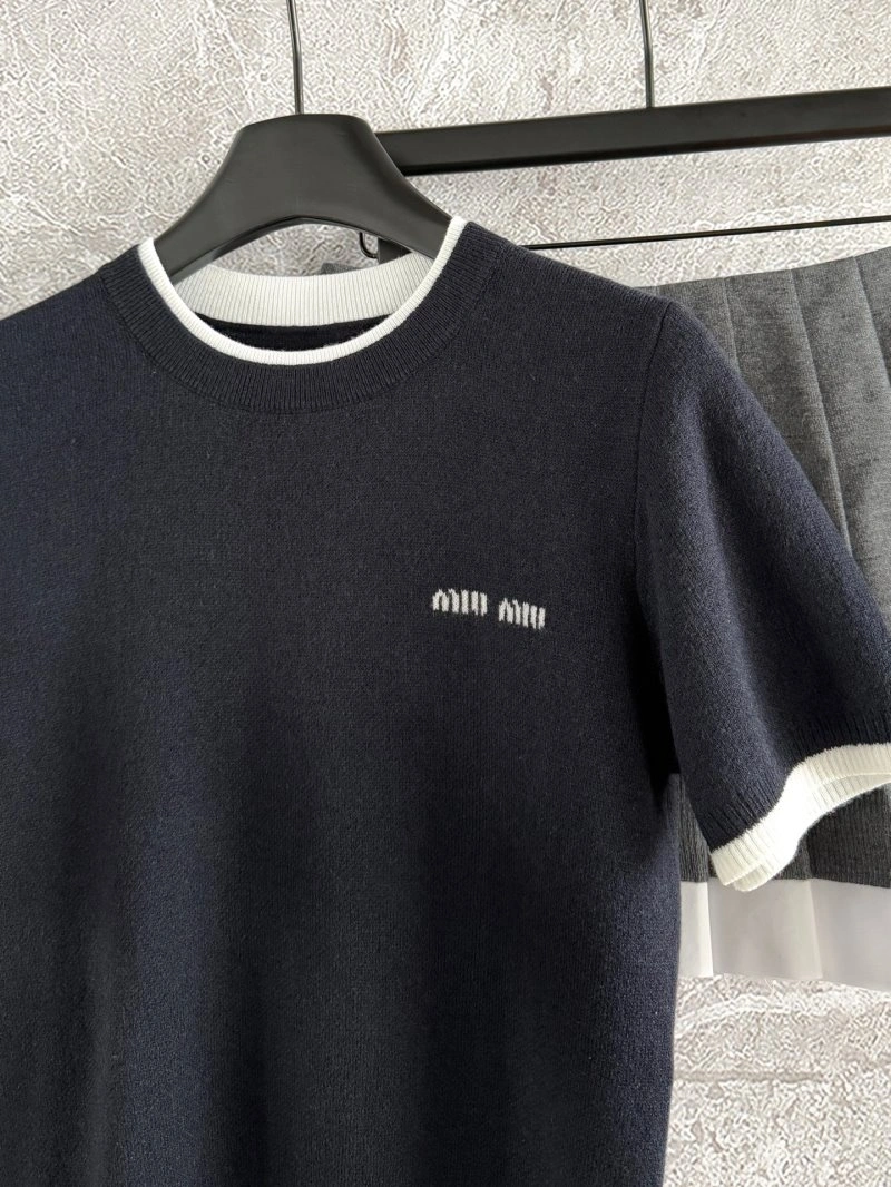 Classic Unclassified Brand T-Shirts 153497