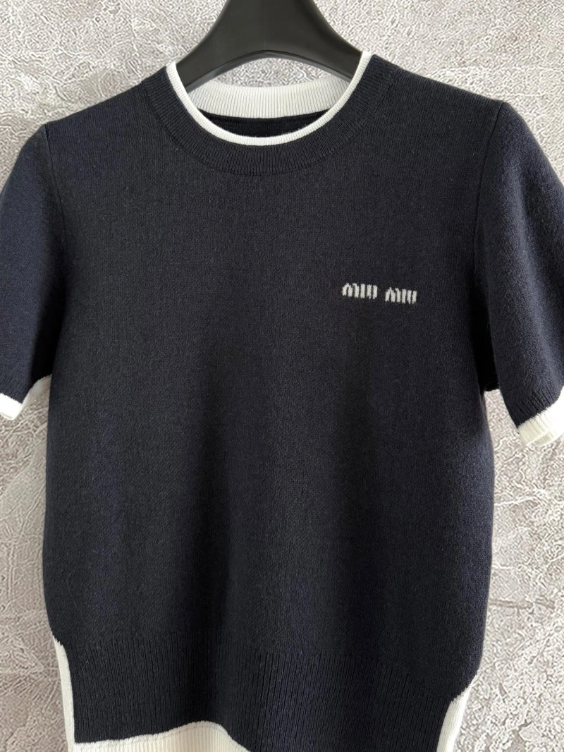 Classic Unclassified Brand T-Shirts 153497