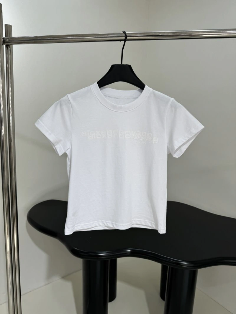 TravelReady Unclassified Brand T-Shirts 153476
