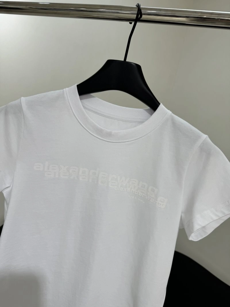 TravelReady Unclassified Brand T-Shirts 153476