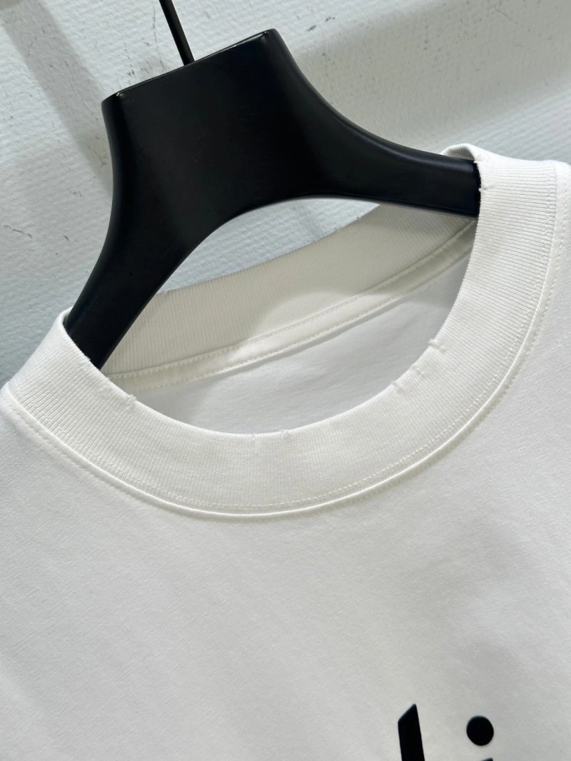 Fashionable Unclassified Brand T-Shirts 153465