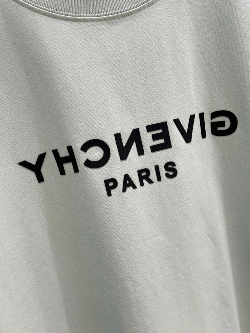 DailyWear Unclassified Brand T-Shirts 153457