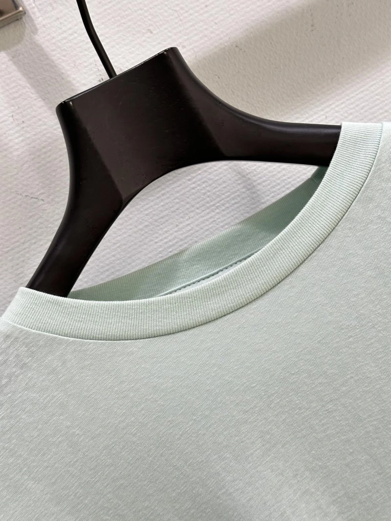 Classic Unclassified Brand T-Shirts 153462
