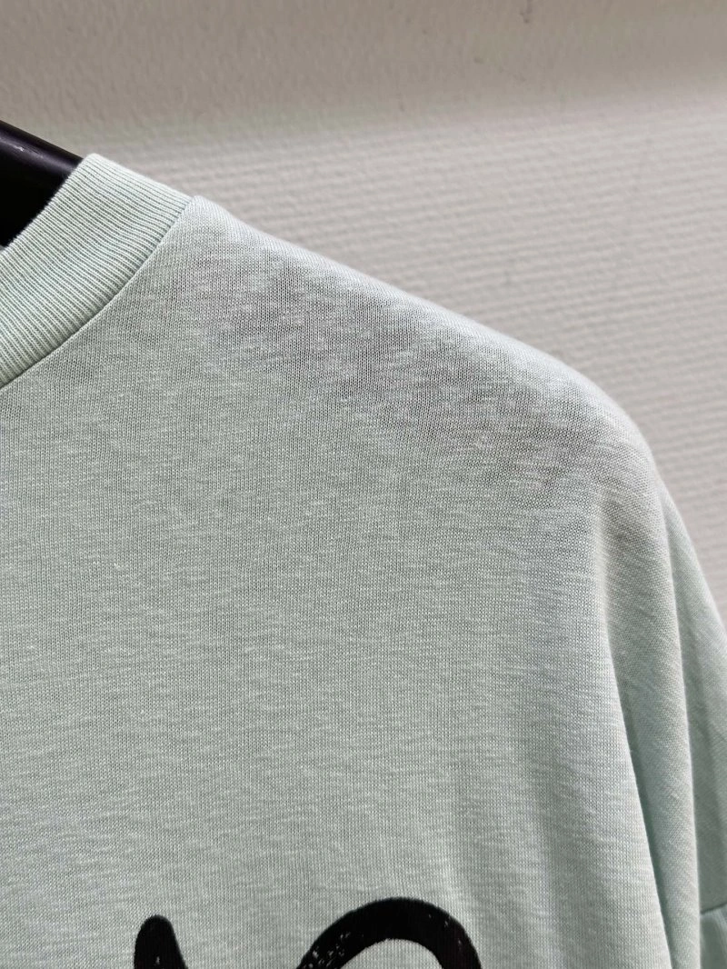 Classic Unclassified Brand T-Shirts 153462