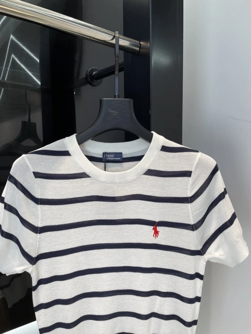 TravelReady Unclassified Brand T-Shirts 153452