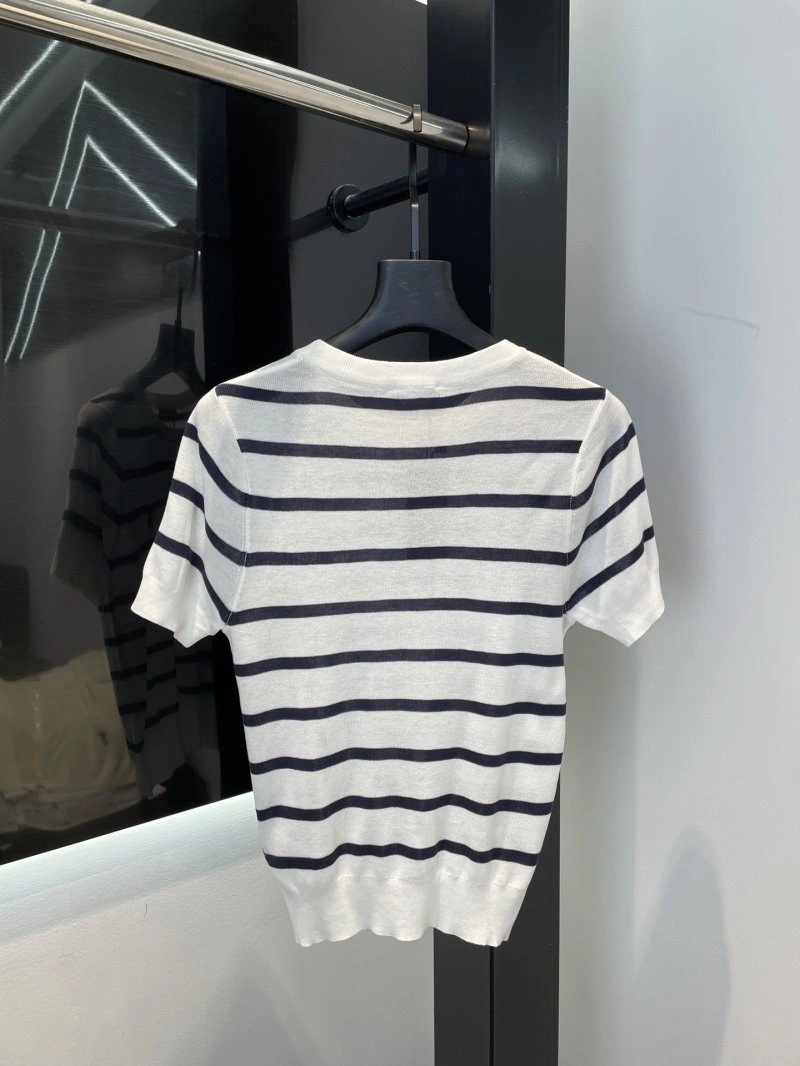 TravelReady Unclassified Brand T-Shirts 153452