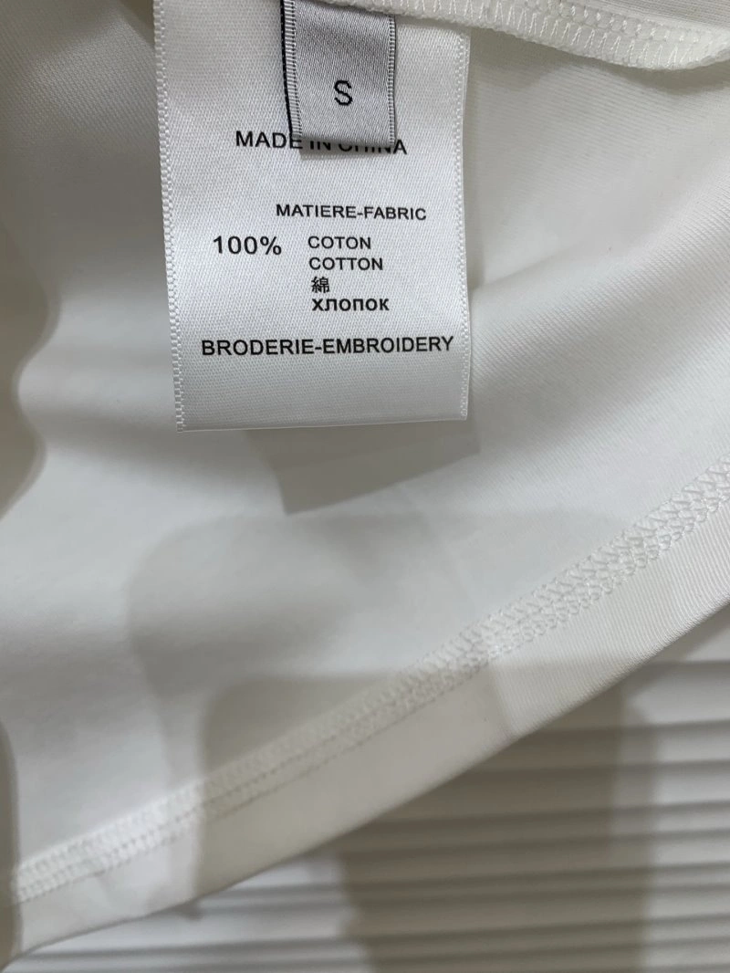 Trendsetting Unclassified Brand T-Shirts 153459