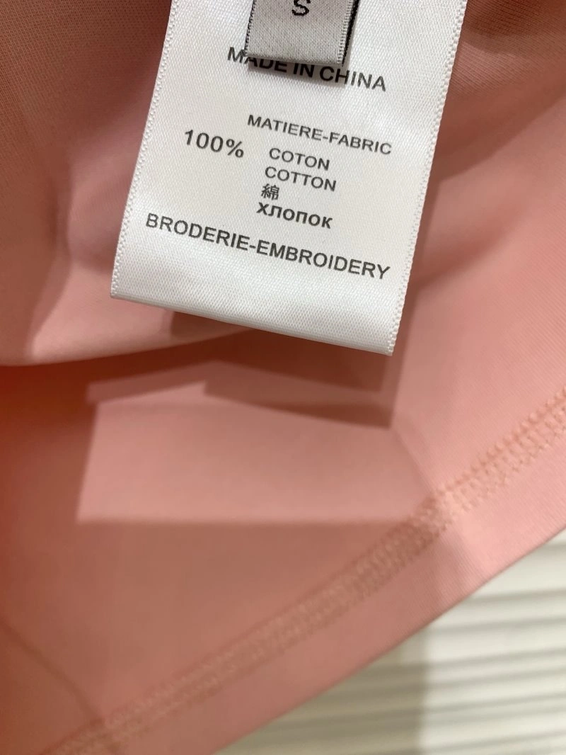 Original Unclassified Brand T-Shirts 153445