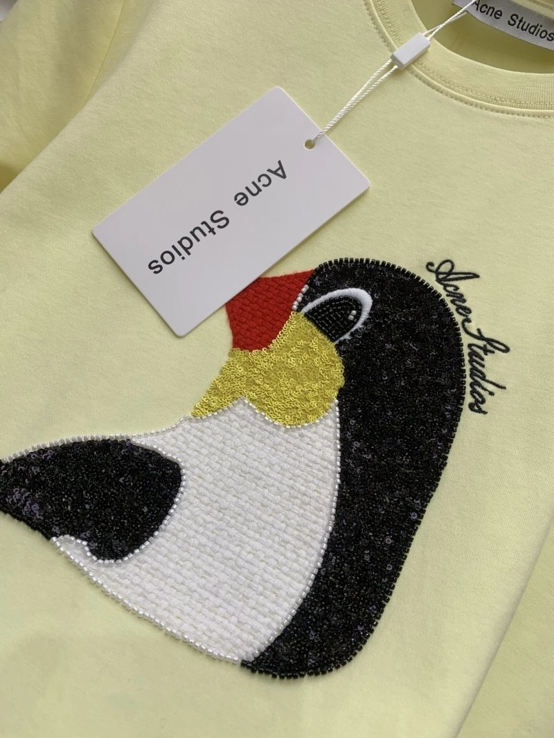 Sporty Unclassified Brand T-Shirts 153446