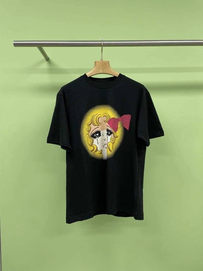 ModernLook Unclassified Brand T-Shirts 153425