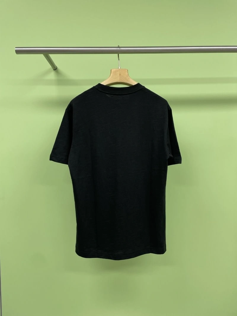 ModernLook Unclassified Brand T-Shirts 153425