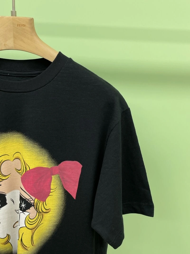 ModernLook Unclassified Brand T-Shirts 153425