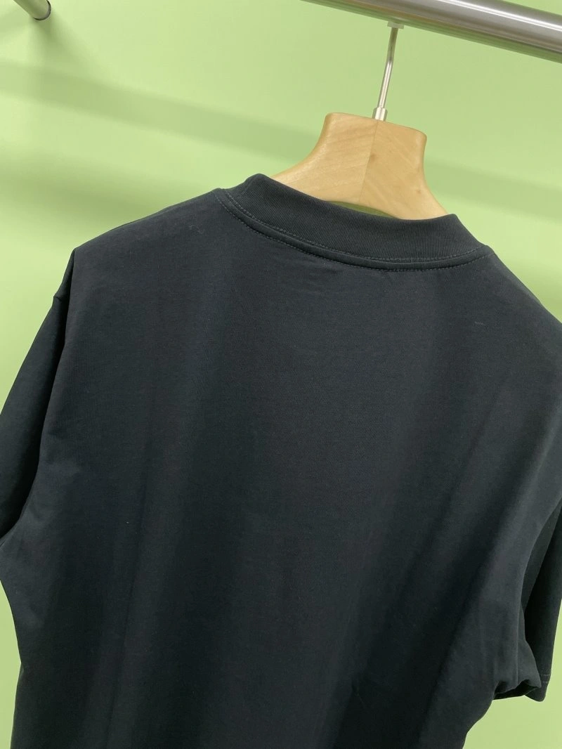 WellDesigned Unclassified Brand T-Shirts 153404