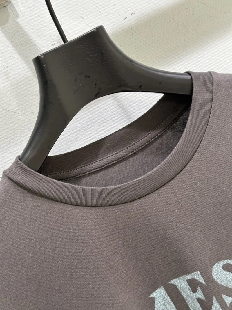 Original Unclassified Brand T-Shirts 153393