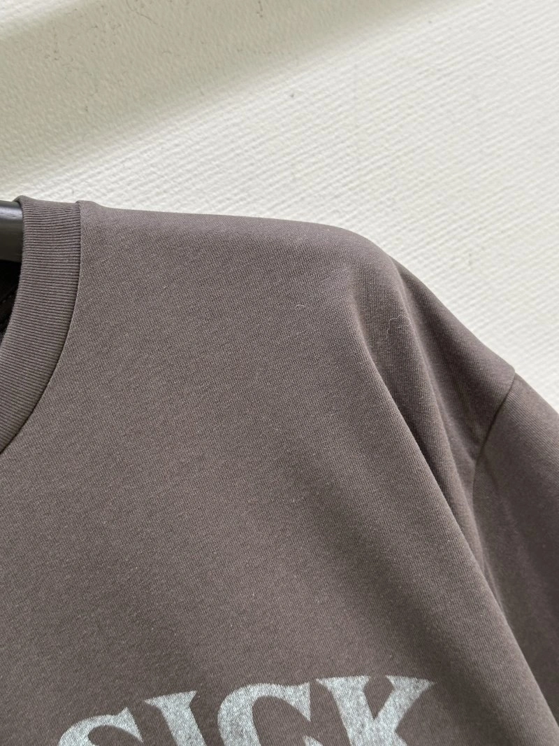 Original Unclassified Brand T-Shirts 153393