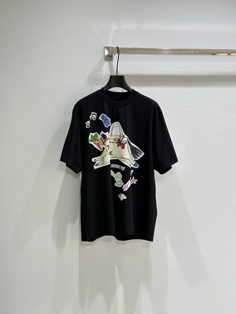 Fashionable Unclassified Brand T-Shirts 153392