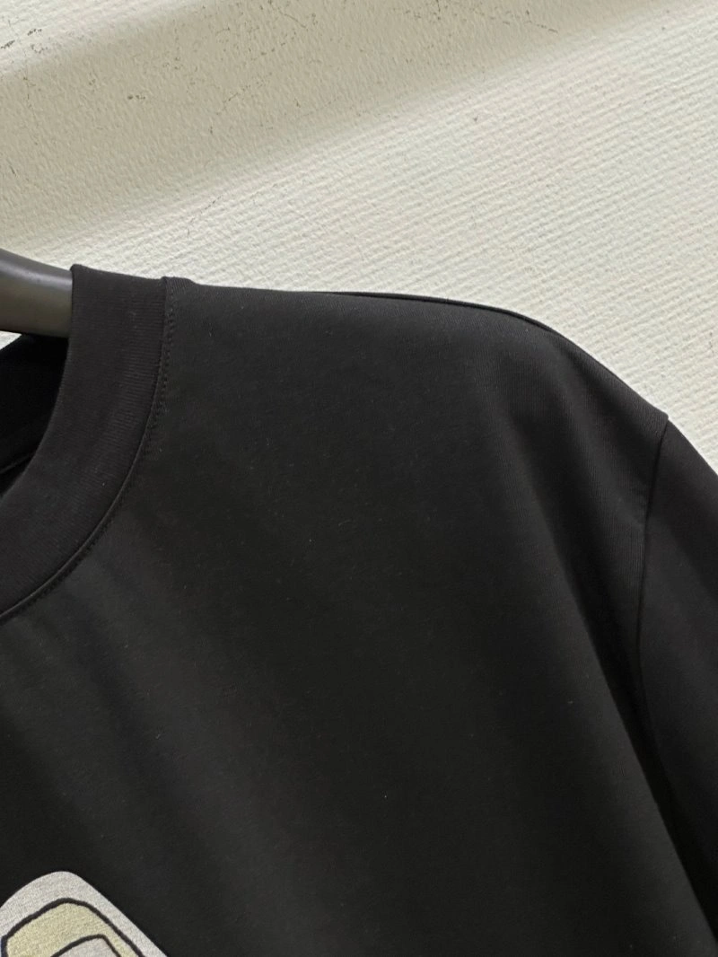 Fashionable Unclassified Brand T-Shirts 153392