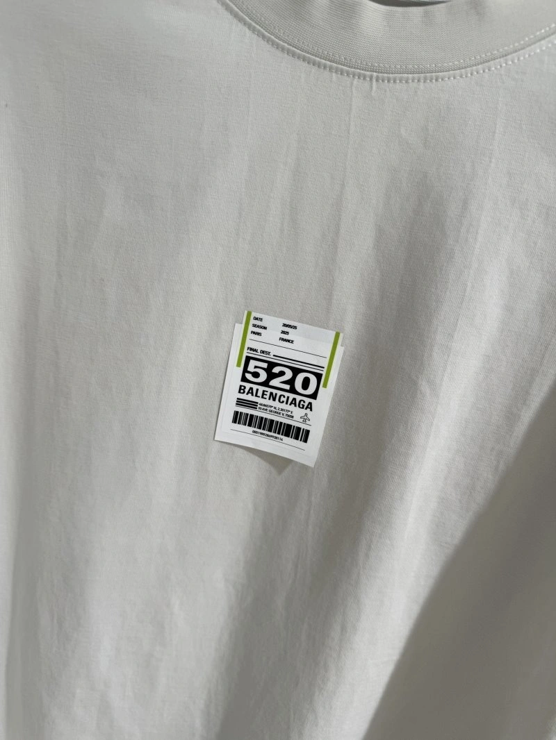 Youthful Unclassified Brand T-Shirts 153381