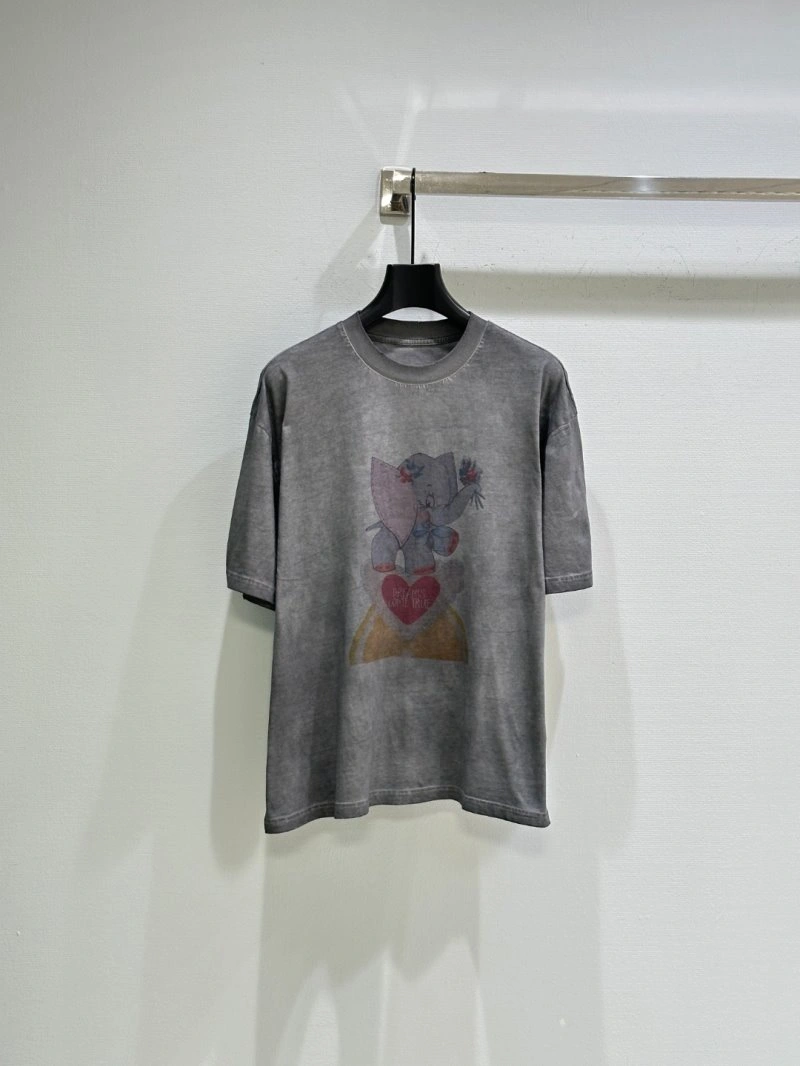 Tailored Unclassified Brand T-Shirts 153368