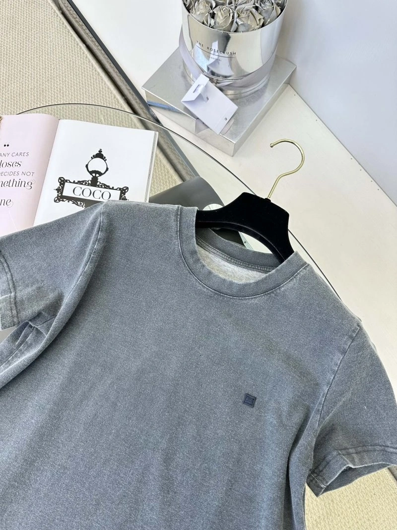 EyeCatching Unclassified Brand T-Shirts 153385