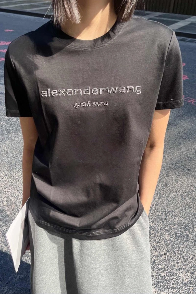Flexible Unclassified Brand T-Shirts 153353