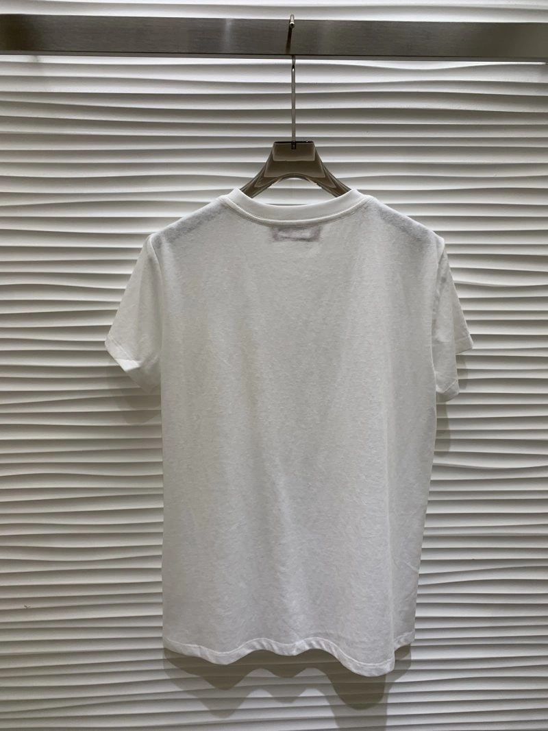 Minimalist Unclassified Brand T-Shirts 153349
